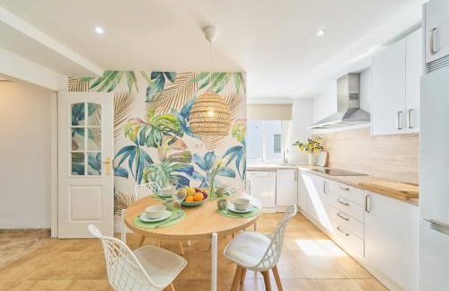 Penthouse - Private Rooftop Terrace, 2min to Beach - Foto 12