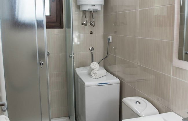 Sunset Holiday Home - Photo 18