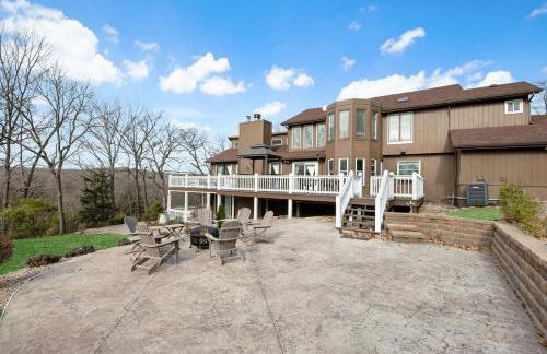 Hillside vacation next to Overland Park Kansas nature trail grill and fun - Foto 41