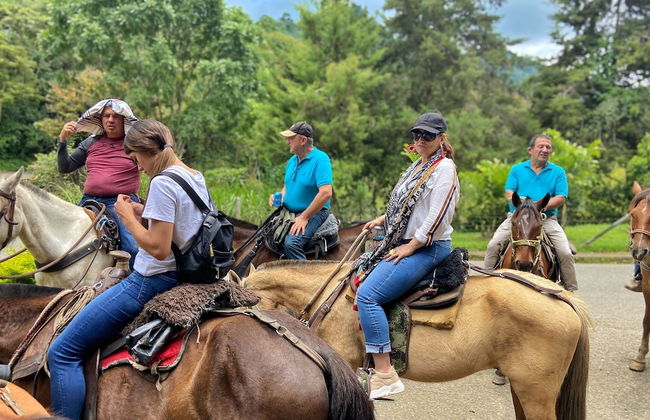 Avalon Hotel Campestre en Jardin - Photo 69