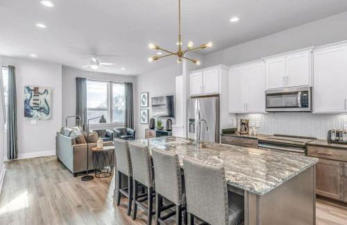 Spacious Nash Home for 12 Near Broadway - Foto 7