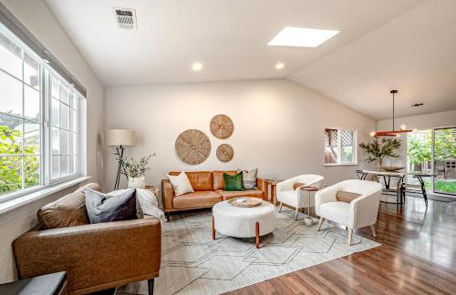 Hedge Rose House - Photo 2