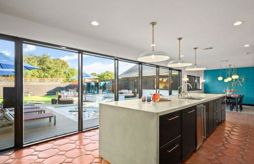 Most EPIC Austin Experience! La Dolce Vita Villa - Foto 33