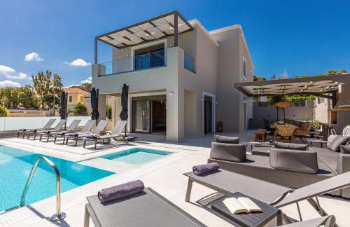 Lagoon Seabreeze Villa, Sumptuous Retreat, By ThinkVilla - Photo 6