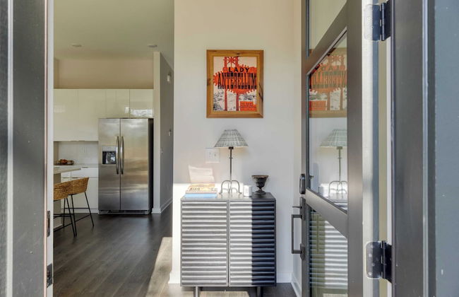 Sleeps 24! 3 Modern 4bdr Townhomes w/ Covered Patios Nashville Group Retreat - Foto 28
