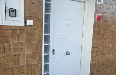 Casa en el centro de Bezana - Foto 2