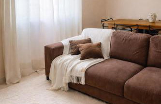 Apê 202 - Central, Garagem e Ar Cond - 2Q e 2B - Foto 1