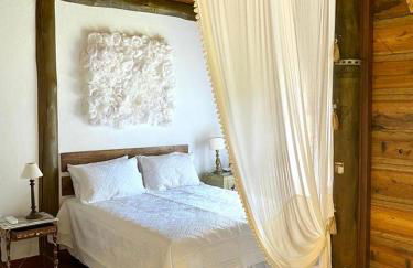 Bangalo a beira do rio em plena natureza - Foto 18