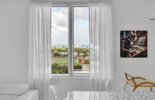 1100 West South Beach Luxe Miami Condos by Joe Semary - Foto 66