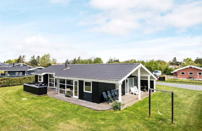 10 Person Holiday Home in Juelsminde-by Traum - Photo 1