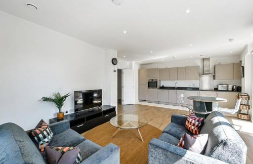 Canary Haven Elegant 3-Bedroom Apartment - Foto 14