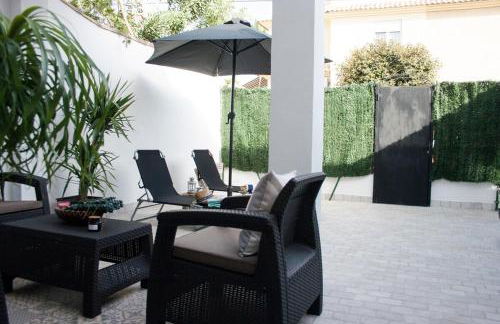 Sun-Kissed Cozy Bungalow - Foto 57