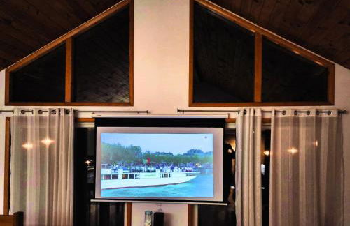 Rustic Catskills Cabin with Hot Tub and Mountain Views - Foto 10