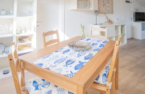 049 - Attico ELEGANTE, 10 minuti a piedi da MARE e SPIAGGIA - POSTO AUTO PRIVATO GRATIS - Foto 20