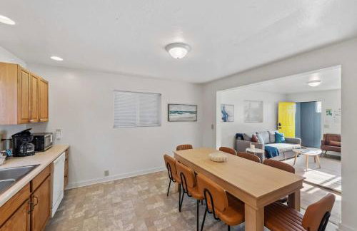 #StayinMyDistrict Starfish Coastal Duplex - Foto 7