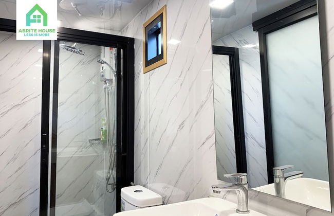 Tiny House on Koh Lanta Only 2 Mins Walk to the Beach - Photo 38