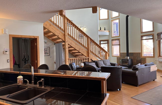 The Stemwinder Lodge by Simply Kimberley - Photo 8