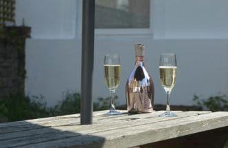 Ryde Beach Garden Apartment - Photo 1