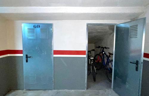 Estudio céntrico 1 con terraza y parking privado - Foto 20