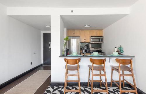 Stunning NYC Views! Free Gym! Doorman! Terrace! - Foto 18