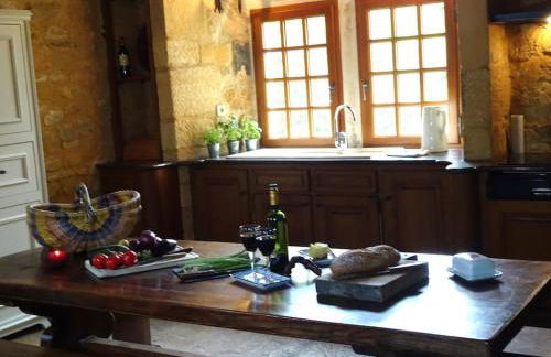 Château à Gourdon dans le Lot - Photo 14