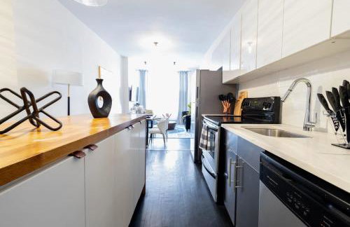 E10-1 Designer East Village Townhouse 1BR - Foto 17