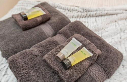 Spacious Penthouse ON the Broadway Strip - Foto 16