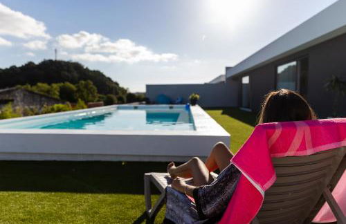 One of a Kind #PDL Luxury Retreat - Photo 3