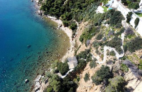 Aiora -Infinity Pool on the Cliff -Private Beach - Foto 68