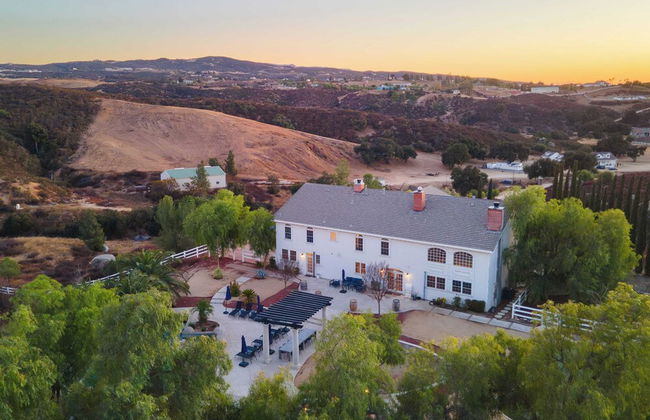 Warhol by Avantstay Expansive Estate Stunning Wine Cty Views - Photo 32