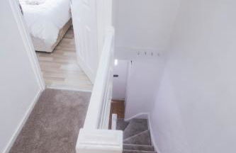 2BR House Near Excel, O2, City Airport, 3 DLR Lines - Foto 14