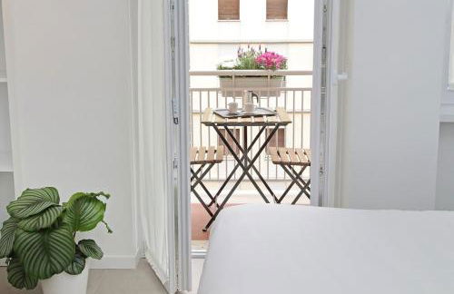 Brand New Modern Apt 2 Stops to Colosseum - Photo 28