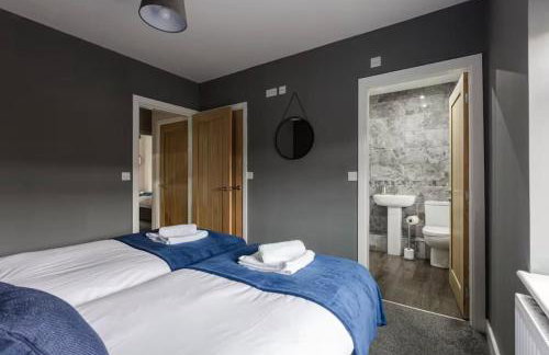 Norris Stays - Sleeps 7 by M55 - Photo 16