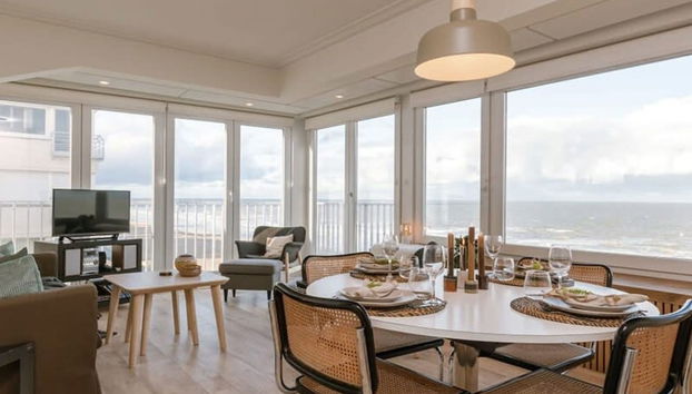 Beautiful Seaview Apartment With Private Garage - Foto 2, Habitación