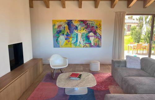 Contemporary Villa with Pool - Foto 27