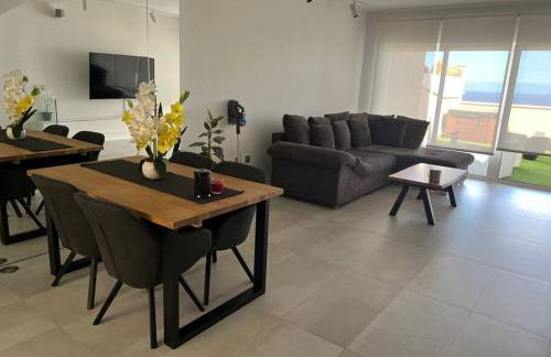 Casa Adosada de lujo con piscina y vistas al mar - Foto 16