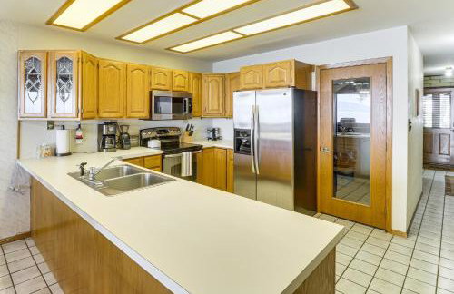 Flathead Lake Views Scenic and Spacious Retreat! - Foto 8