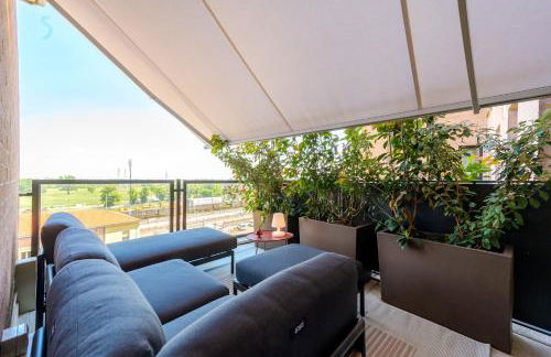 Tiny House Tower - Photo 14