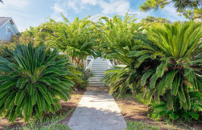 Hemlock by Avantstay Minutes From Folly Beach w/ Multiple Patios - Foto 26