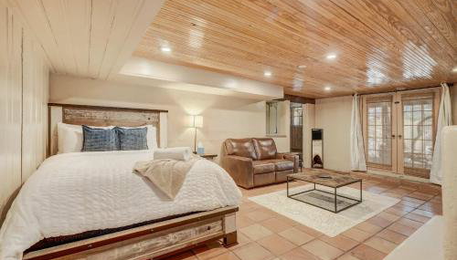 Adobe del Sur Architectural Gem Near Broadmoor - Foto 5