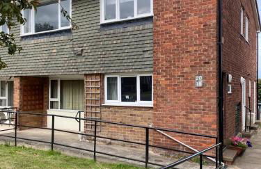 Spacious Town Centre Apartment - Foto 3