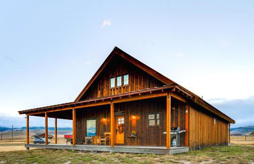 Ennis Home: Try the Yellowstone Lifestyle! - Foto 1