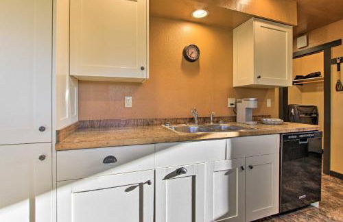Updated Townhouse with Pergola, Walk to Downtown! - Foto 8
