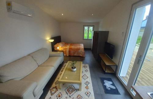 Une petite maison et sa prairie - Foto 1