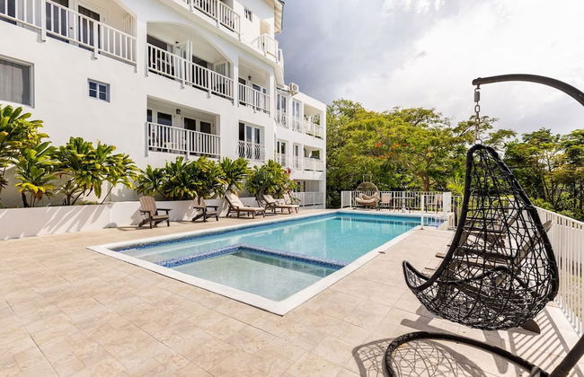 Charming Sea View Town House Chef Driver Optional - Photo 18