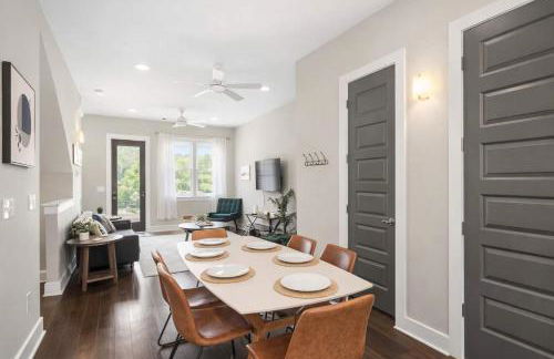 Chic Nashville Home Near Downtown Sleeps 14 - Foto 3