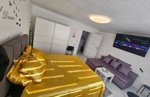 ENA 1&2 apartments-free parking 2200 m2-truck,trailer,boats friendly-EASY D1 access - Foto 37