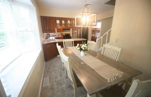 Outdoor Playground on Lake and Close to Skiing - Foto 13