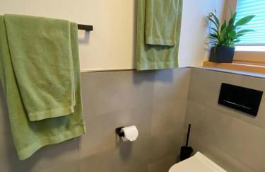 Ferienwohnung mit eigenem Garten und Bergblick - Foto 3