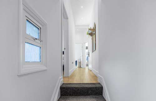 Modern 3 and 2 bedroom apartment in Maida Vale - Foto 35